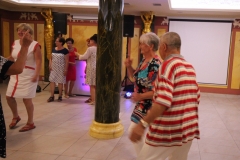 109 żywiołowe tańce