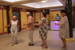 108.żywiołowe tańce