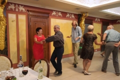 110 żywiołowe tańce