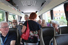 5.seniorzy ruszają na wycieczkę